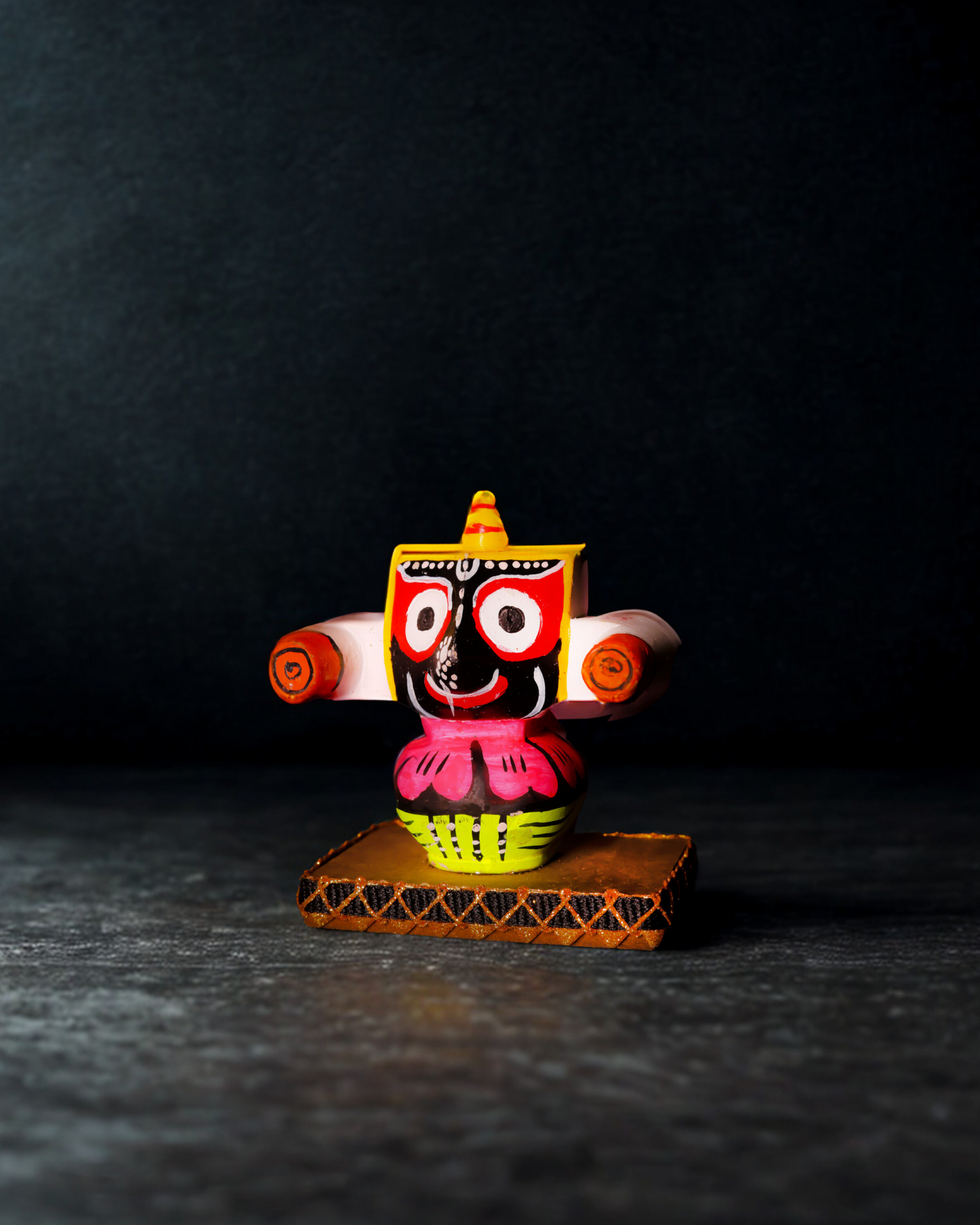 π Hand-Painted Lord Jagannath Idol