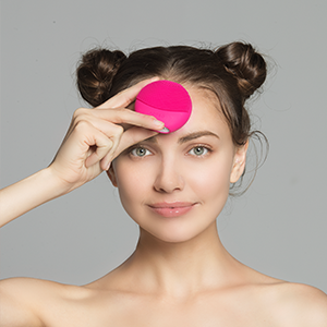 GlowySilk™ Silicone Facial Cleansing Brush